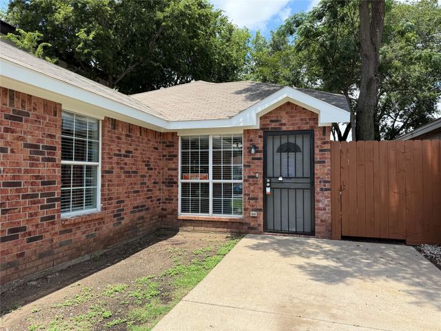 2019 Dennison Street, Dallas, TX 75212