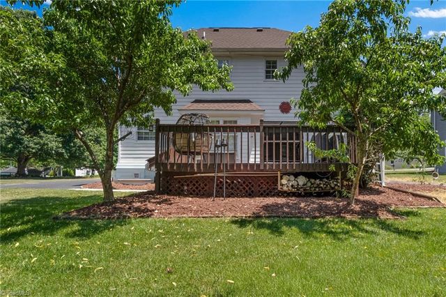 9036 Jefferson Woods Drive, Rural Hall, NC 27045