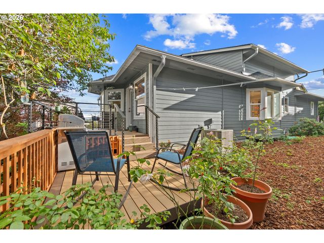 2709 Nw 9TH Ave, Camas, WA 98607