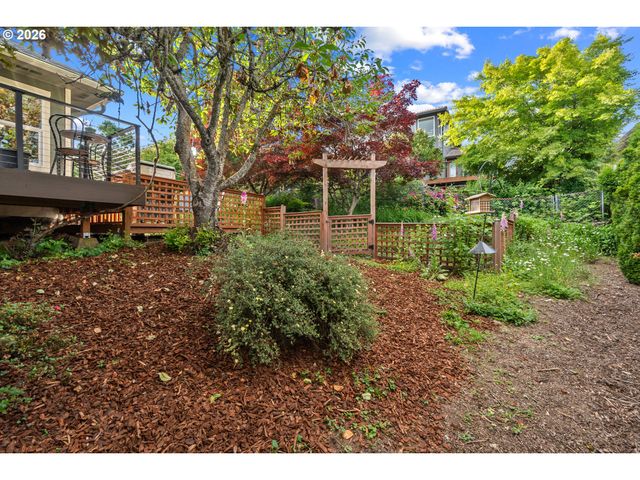 2709 Nw 9TH Ave, Camas, WA 98607