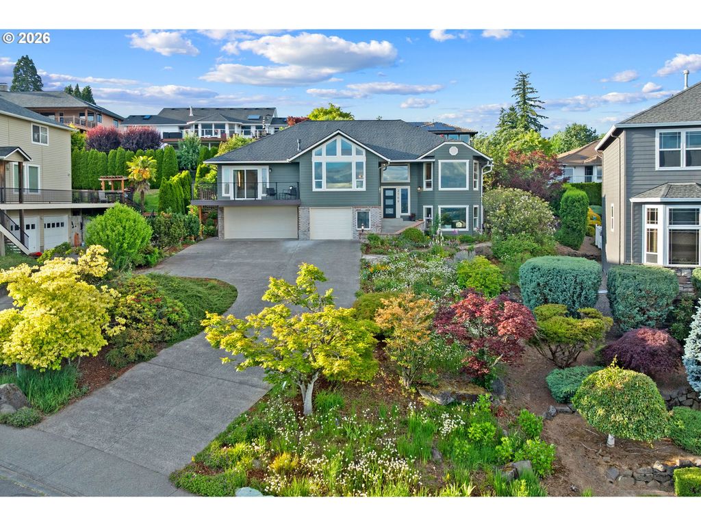 2709 Nw 9TH Ave, Camas, WA 98607
