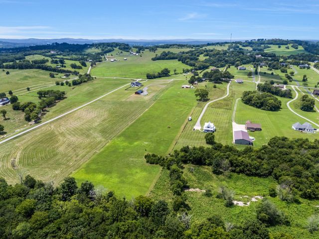 1295 Sugar Flat Rd, Lebanon, TN 37087