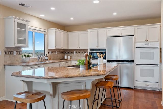 2039 Promontory, Paso Robles, CA 93446