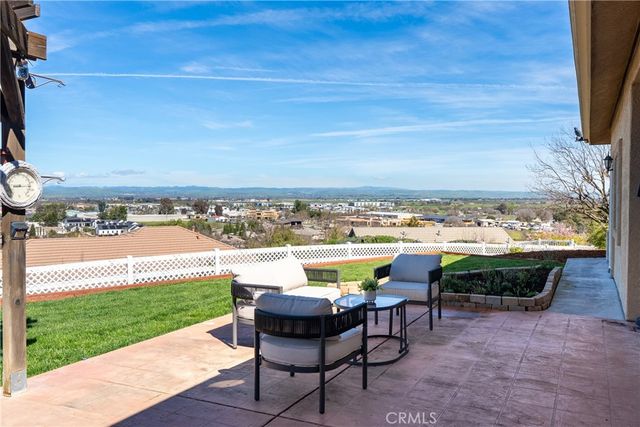 2039 Promontory, Paso Robles, CA 93446