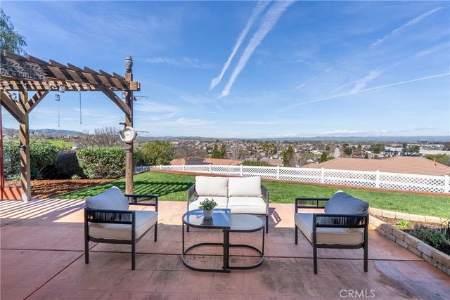 2039 Promontory, Paso Robles, CA 93446
