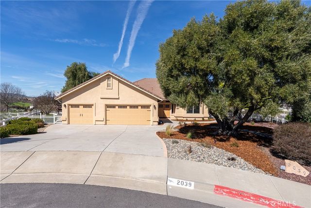 2039 Promontory, Paso Robles, CA 93446