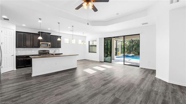 11195 St Roman WAY, Bonita Springs, FL 34135