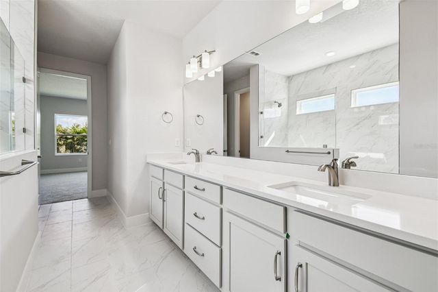 5020 CHAPEL ROW AVENUE, Apollo Beach, FL 33572