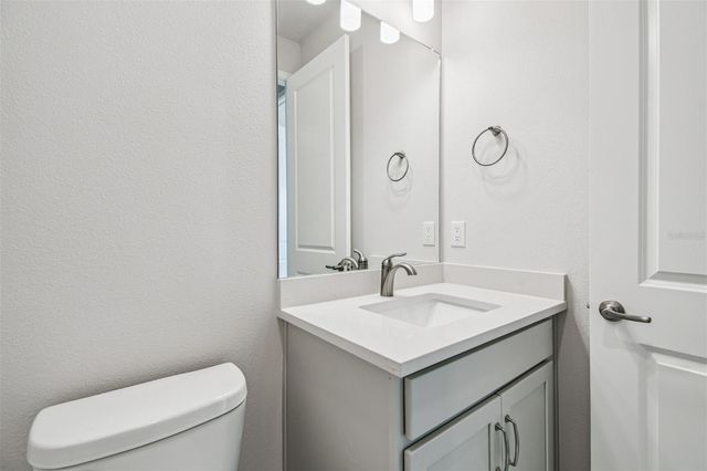 5020 CHAPEL ROW AVENUE, Apollo Beach, FL 33572