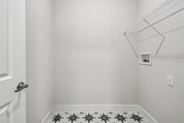 5020 CHAPEL ROW AVENUE, Apollo Beach, FL 33572