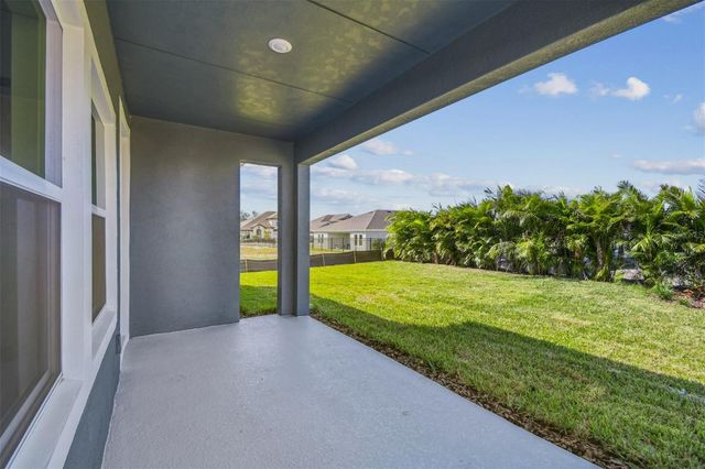 5020 CHAPEL ROW AVENUE, Apollo Beach, FL 33572