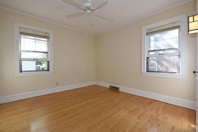 3537 Emerson Avenue S, Minneapolis, MN 55408