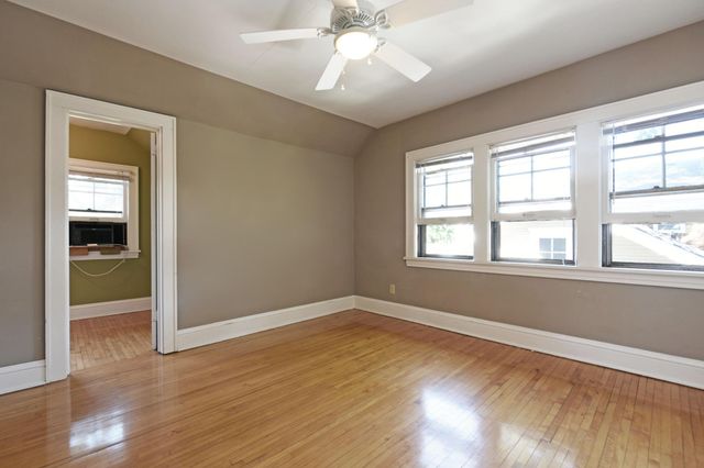 3537 Emerson Avenue S, Minneapolis, MN 55408