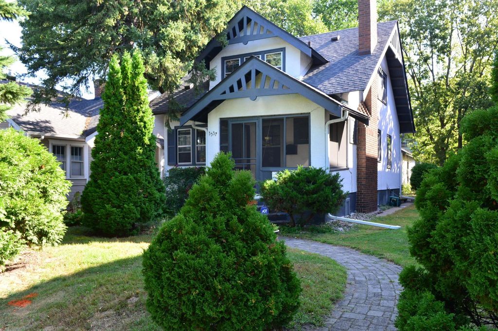 3537 Emerson Avenue S, Minneapolis, MN 55408