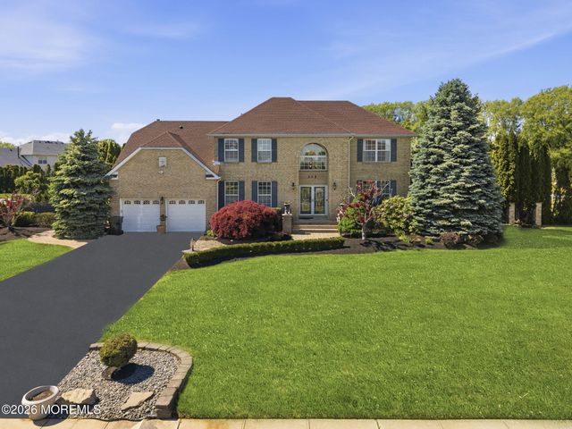 335 Hutchinson Drive, Freehold, NJ 07728