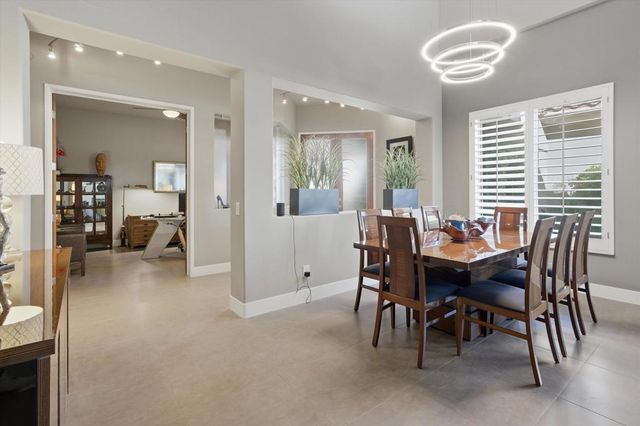 187 Kavenish Drive, Rancho Mirage, CA 92270