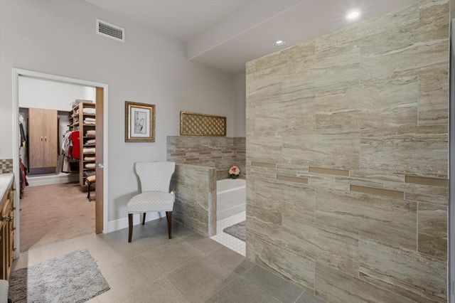 187 Kavenish Drive, Rancho Mirage, CA 92270