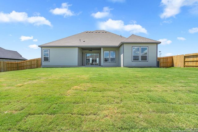 274 Lawrence Drive, Castroville, TX 78009