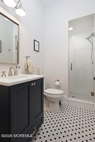 5 Buchhop Lane, Red Bank, NJ 07701