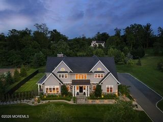 5 Buchhop Lane, Red Bank, NJ 07701