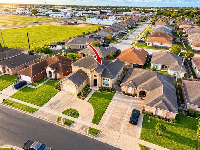 4230 Adrianna Dr, Corpus Christi, TX 78413