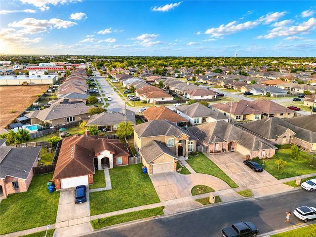4230 Adrianna Dr, Corpus Christi, TX 78413
