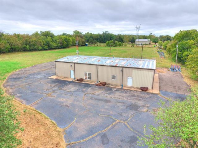 6400 NW 178th Street, Edmond, OK 73012