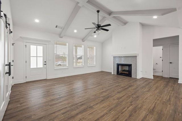 7833 Scenic Valley Avenue, Springdale, AR 72762