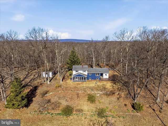 2280 PINE GROVE RD, Berkeley Springs, WV 25411
