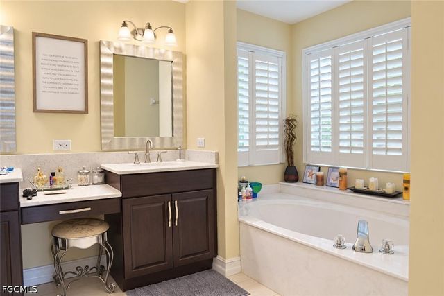 21223 Braxfield LOOP, Estero, FL 33928