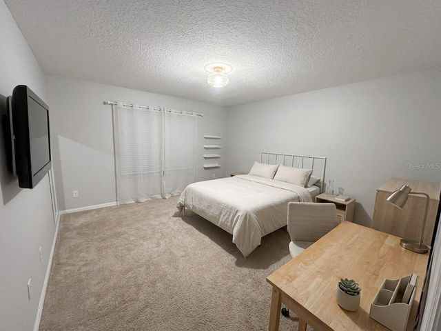389 LAKEPARK TRAIL, Oviedo, FL 32765