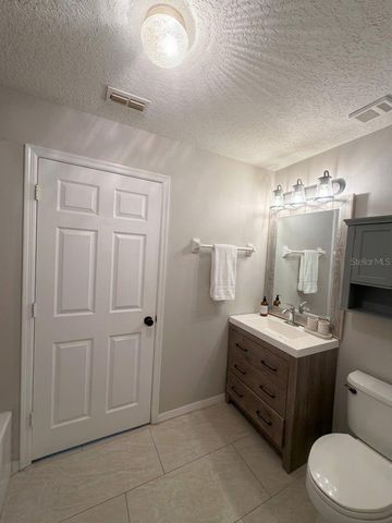 389 LAKEPARK TRAIL, Oviedo, FL 32765