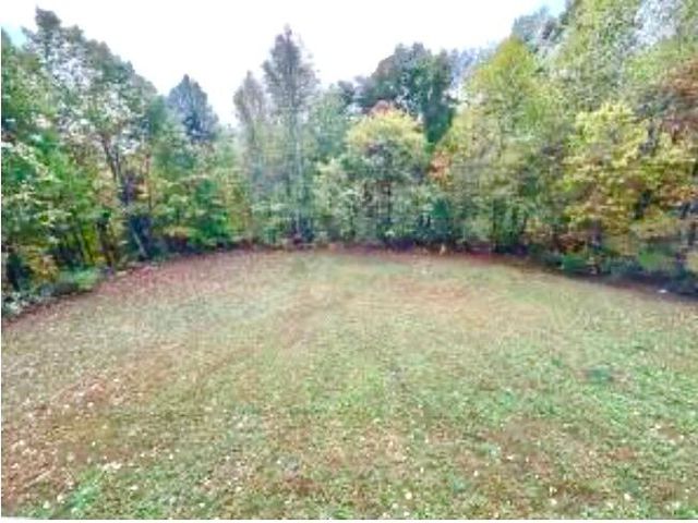 2000 Fredonia, Dunlap, TN 37327