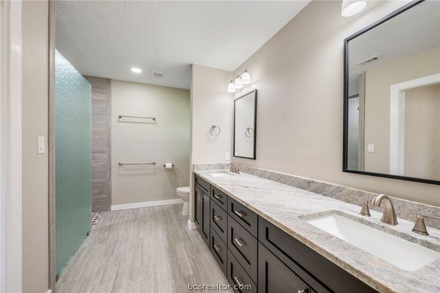 304 Dunn Street, Bryan, TX 77801