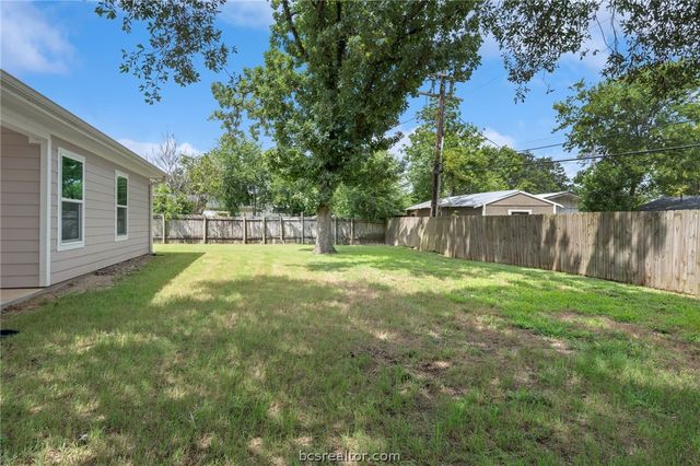 304 Dunn Street, Bryan, TX 77801