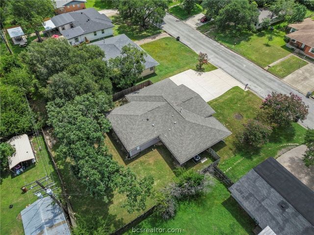 304 Dunn Street, Bryan, TX 77801