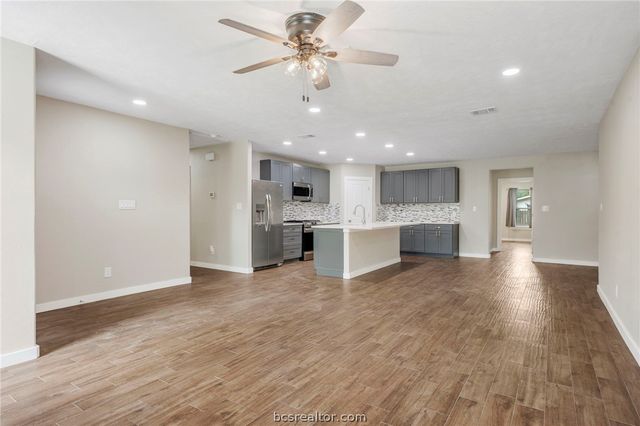 304 Dunn Street, Bryan, TX 77801