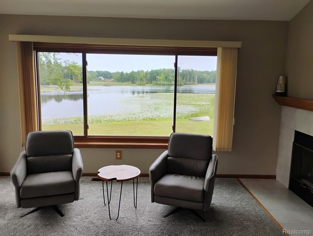 725 S Sashabaw Road, Brandon Charter Township, MI 48462