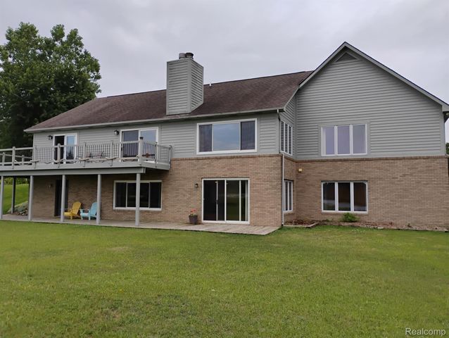 725 S Sashabaw Road, Brandon Charter Township, MI 48462