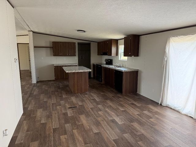 1630 Lytton Lane, Kaufman, TX 75142