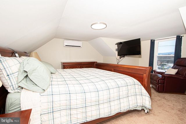 303 W 10TH ST, Front Royal, VA 22630