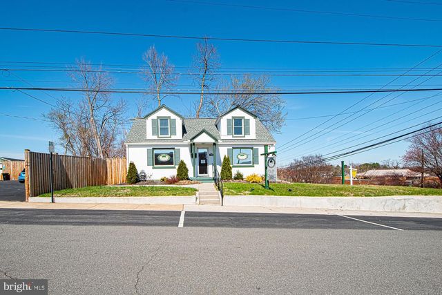 303 W 10TH ST, Front Royal, VA 22630