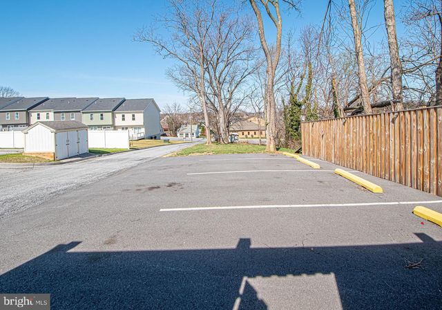 303 W 10TH ST, Front Royal, VA 22630