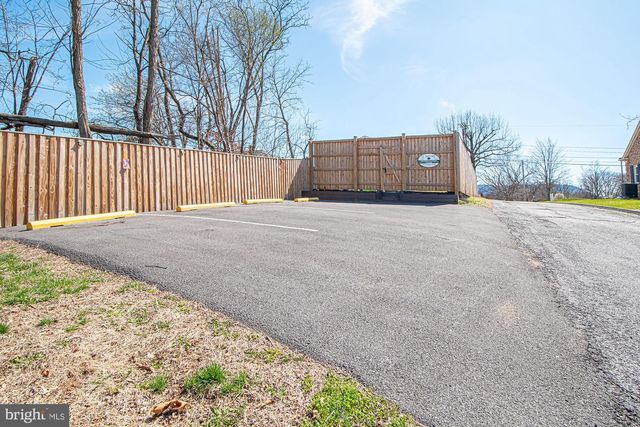 303 W 10TH ST, Front Royal, VA 22630