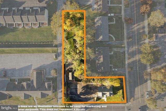 303 W 10TH ST, Front Royal, VA 22630