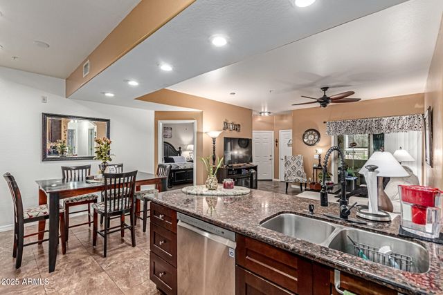 10136 E SOUTHERN Avenue 2102, Mesa, AZ 85209