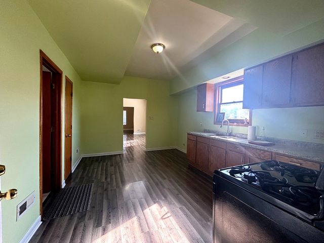 11710 S Halsted Street, Chicago, IL 60628