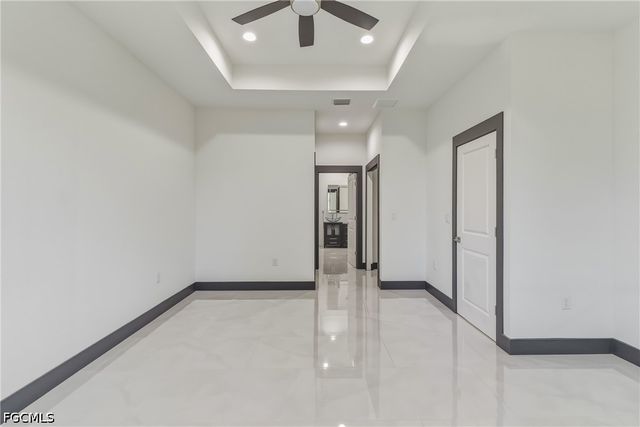 442 Mercedes CT, Lehigh Acres, FL 33972