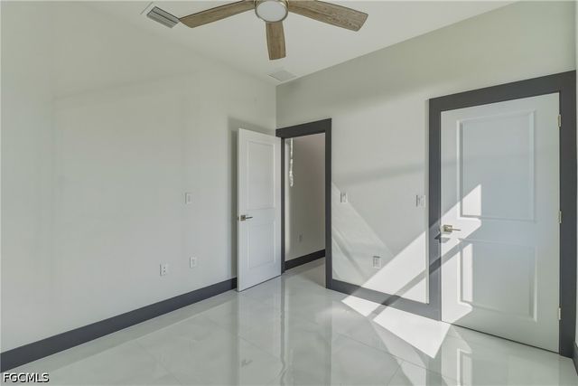 442 Mercedes CT, Lehigh Acres, FL 33972