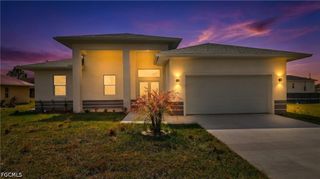 442 Mercedes CT, Lehigh Acres, FL 33972